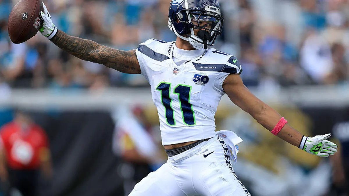 Thursday Night Football: How to Watch Rams vs. Seahawks Tonight for Free